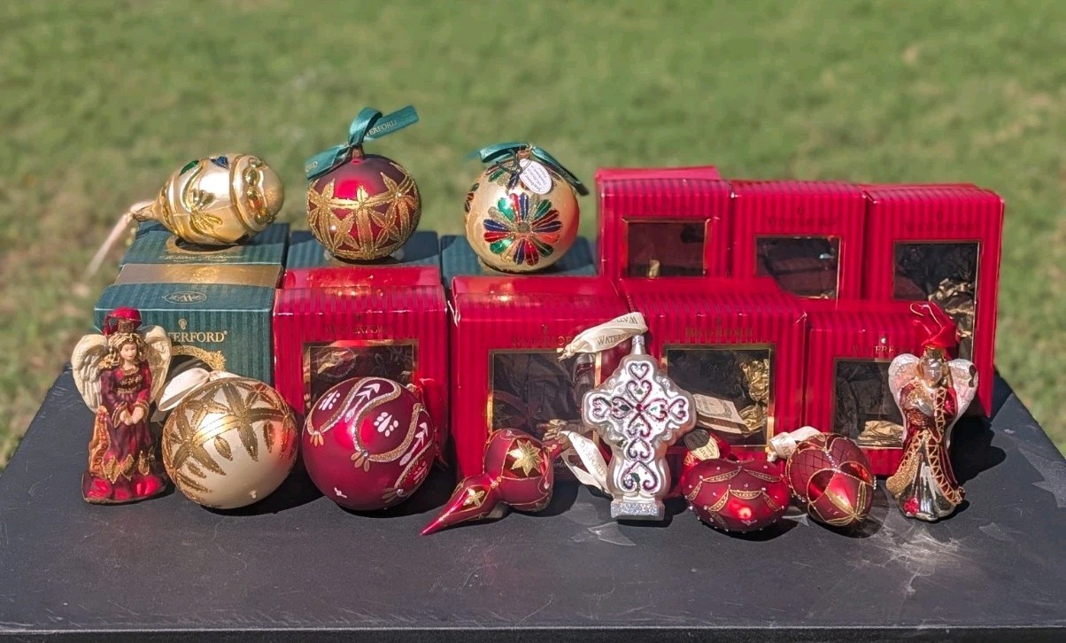 Waterford Holiday Heirlooms Blown Glass Christmas Ball Ornaments Lot Of 11 READ Waterford Holiday Heirlooms Blown Glass Christmas Ball Ornaments Lot Of 11 READ
