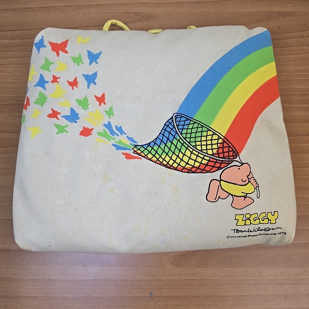 VINTAGE 1979 ZIGGY Portfolio Lap desk Rainbows Butterflies Universal Press