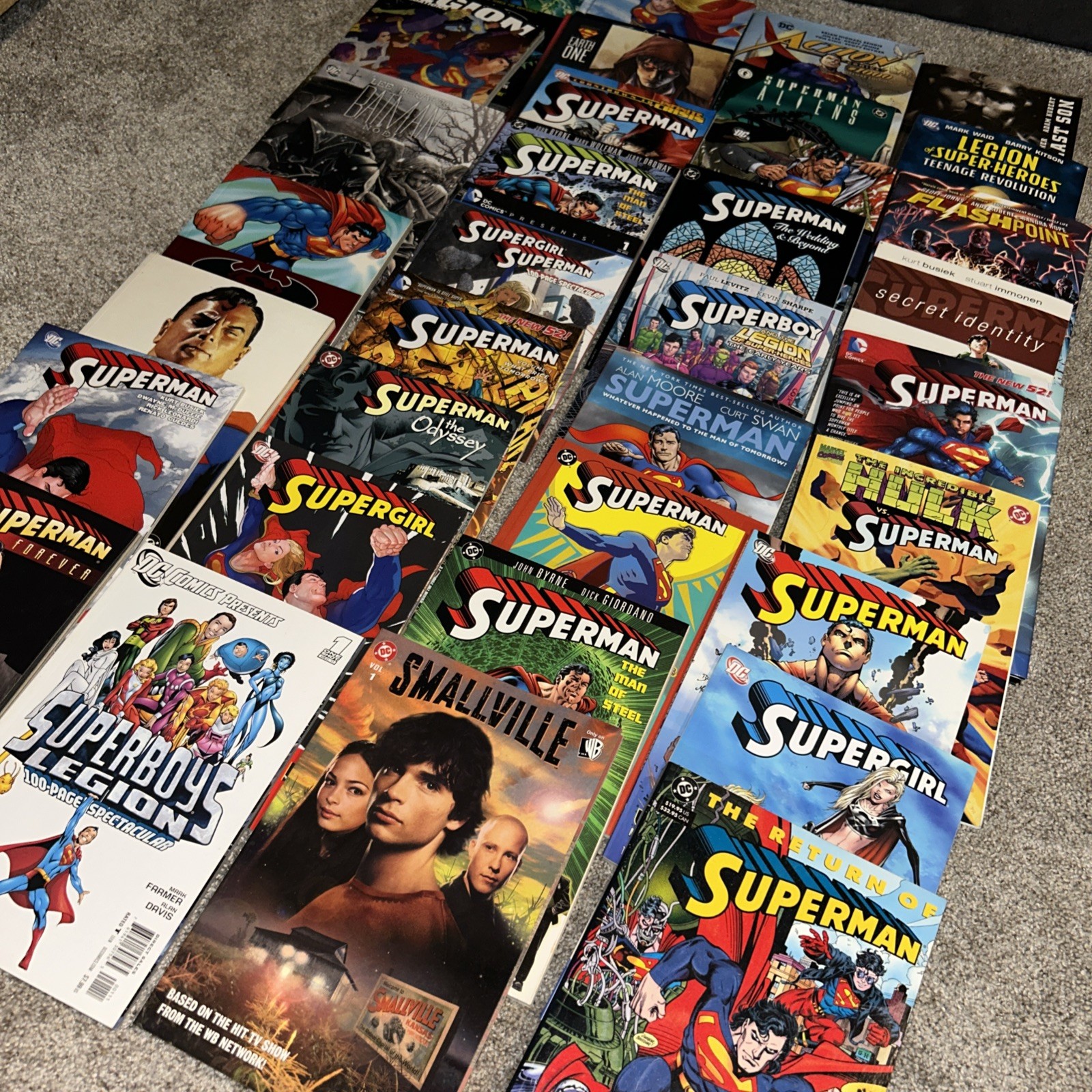 Superman DC LOT #34 Comic Books-HardCovers Great Condition w/2Batman Superman DC LOT #34 Comic Books-HardCovers Great Condition w/2Batman