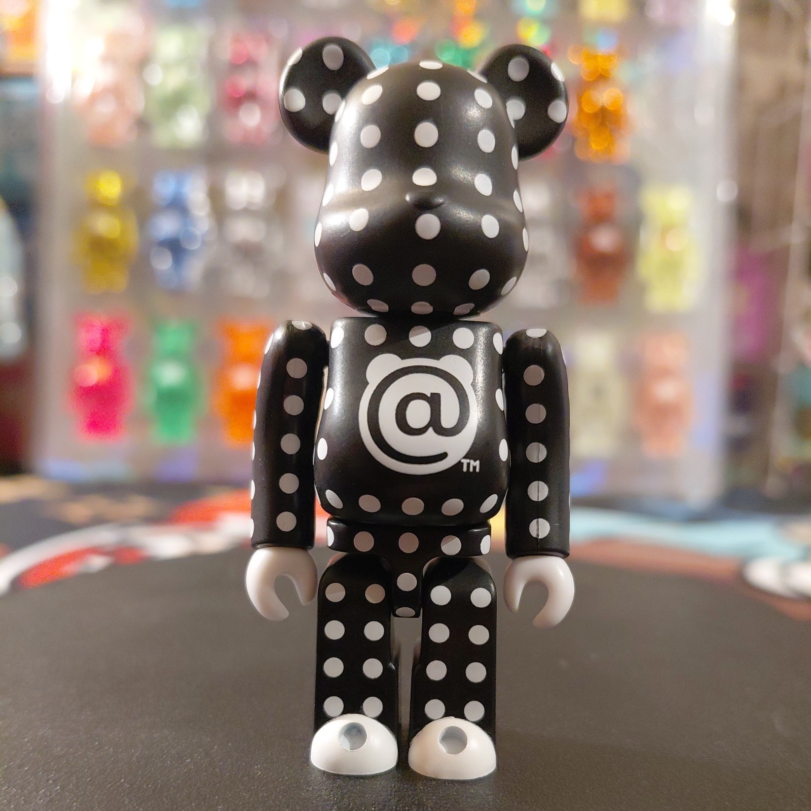 BE@RBRICK 100% Polka Dot @