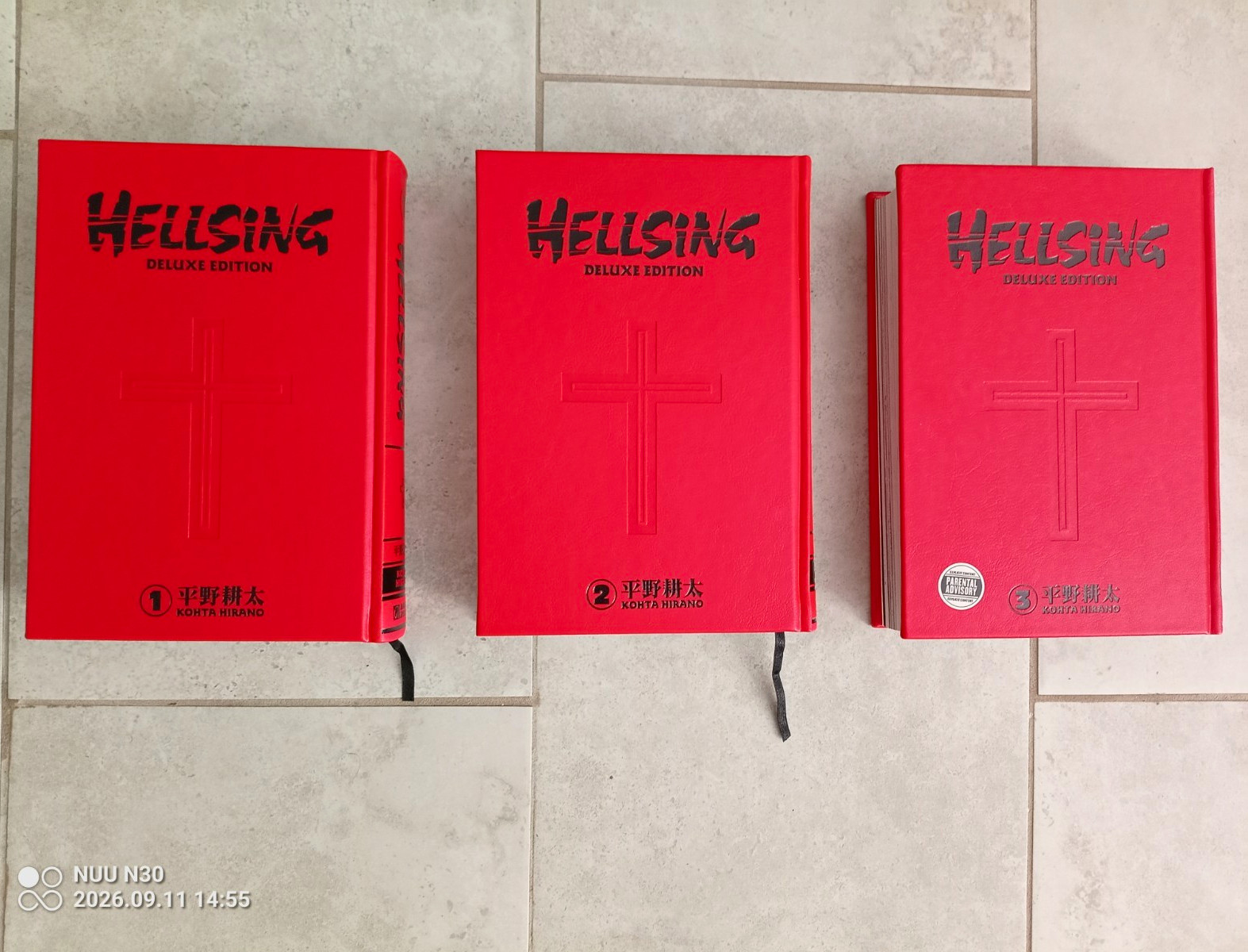 Dark Horse Hellsing Deluxe Edition Volumes 1-3 Kohta Hirano Hardcover English