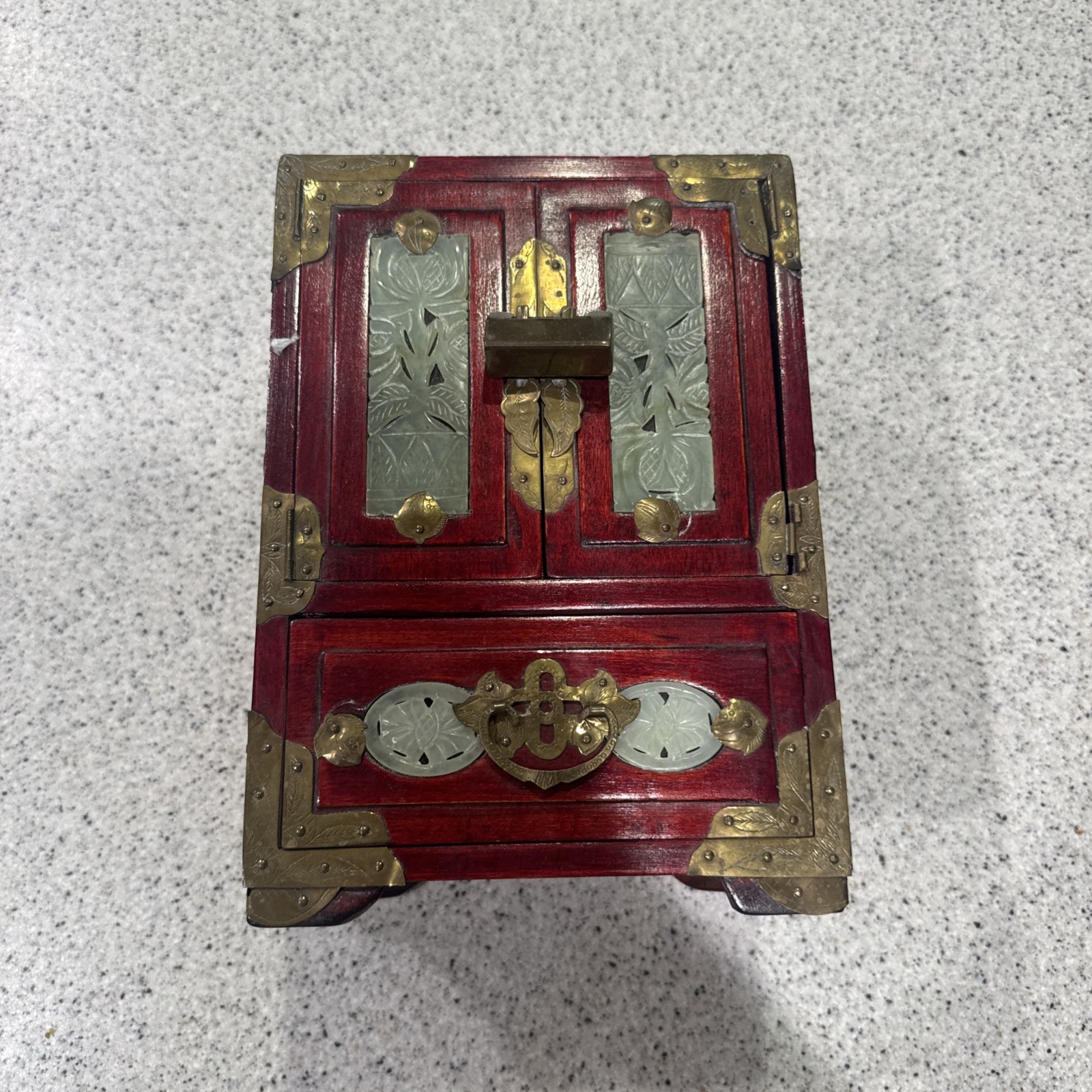 VINTAGE CHINESE SHANGHAI ROSEWOOD JADE BRASS & SILK JEWELRY BOX