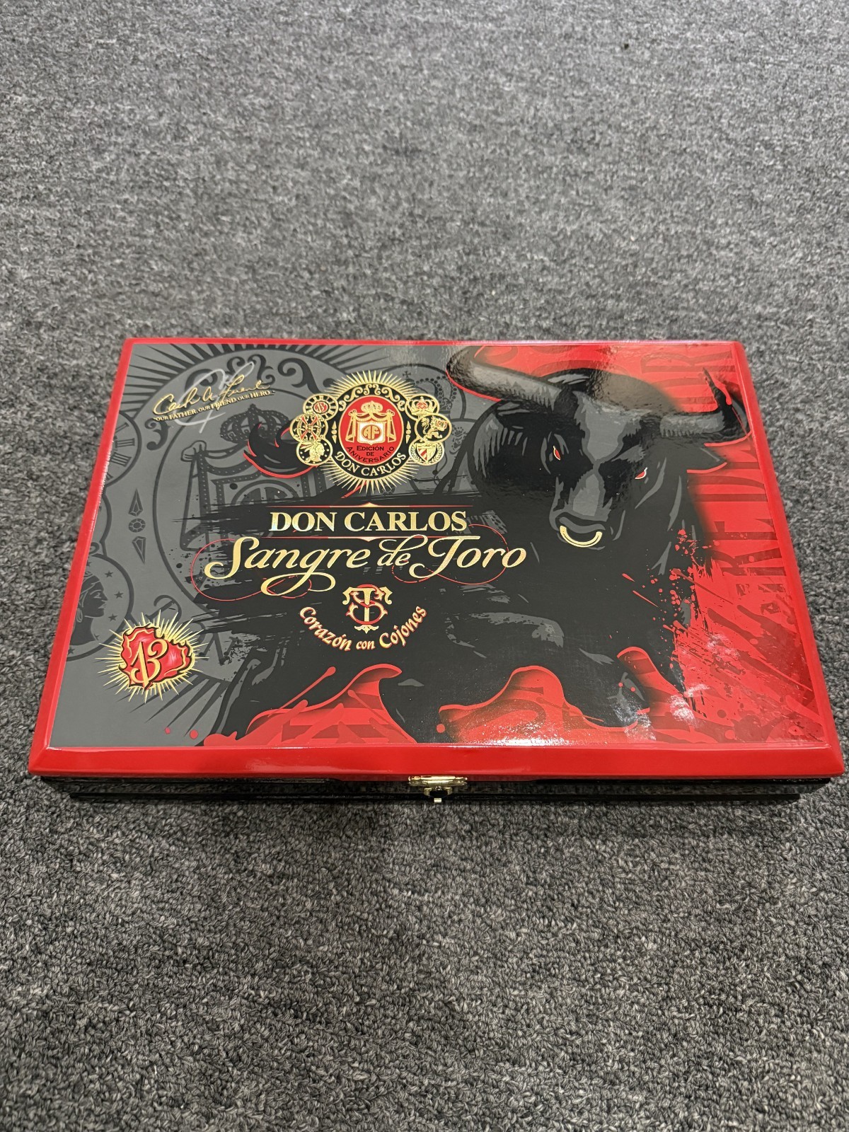 Empty Arturo Fuente Don Carlos Sangre de Toro Robusto Cigar Box With Insert