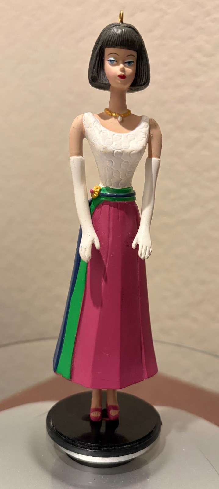 1995 Ashton Drake Galleries, Mattel BARBIE - Fraternity Dance Ensemble Ornament 1995 Ashton Drake Galleries, Mattel BARBIE - Fraternity Dance Ensemble Ornament