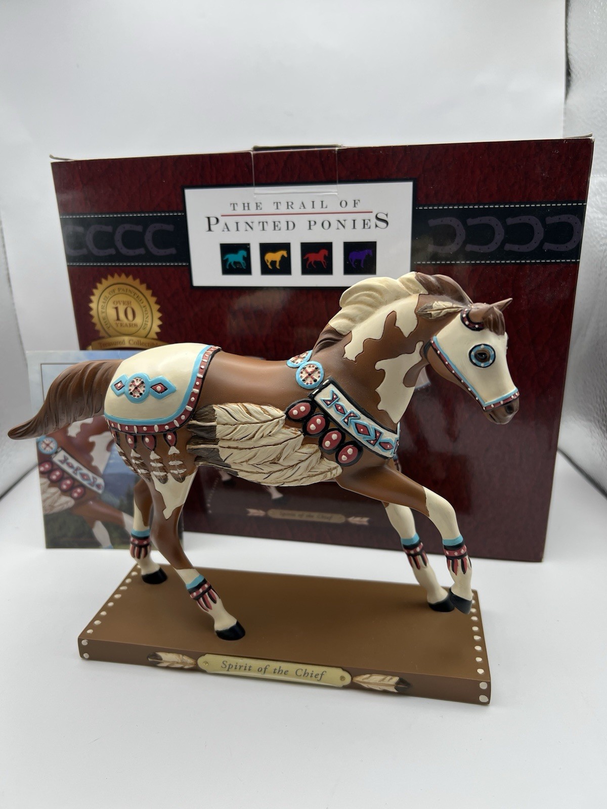 Trail of Painted Ponies SPIRIT OF THE CHIEF 1E/0,039 Super Low Number Horse Trail of Painted Ponies SPIRIT OF THE CHIEF 1E/0,039 Super Low Number Horse