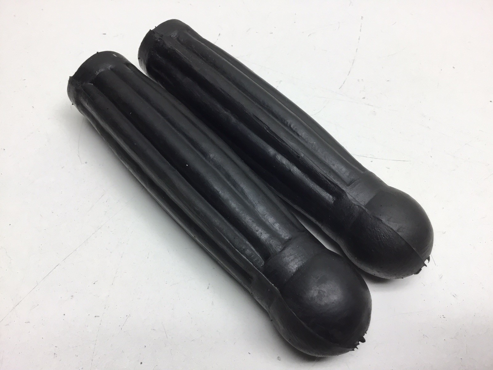 Prewar Bicycle Grips Black Schwinn Mead Elgin Roadmaster Colson Bike Prewar Bicycle Grips Black Schwinn Mead Elgin Roadmaster Colson Bike