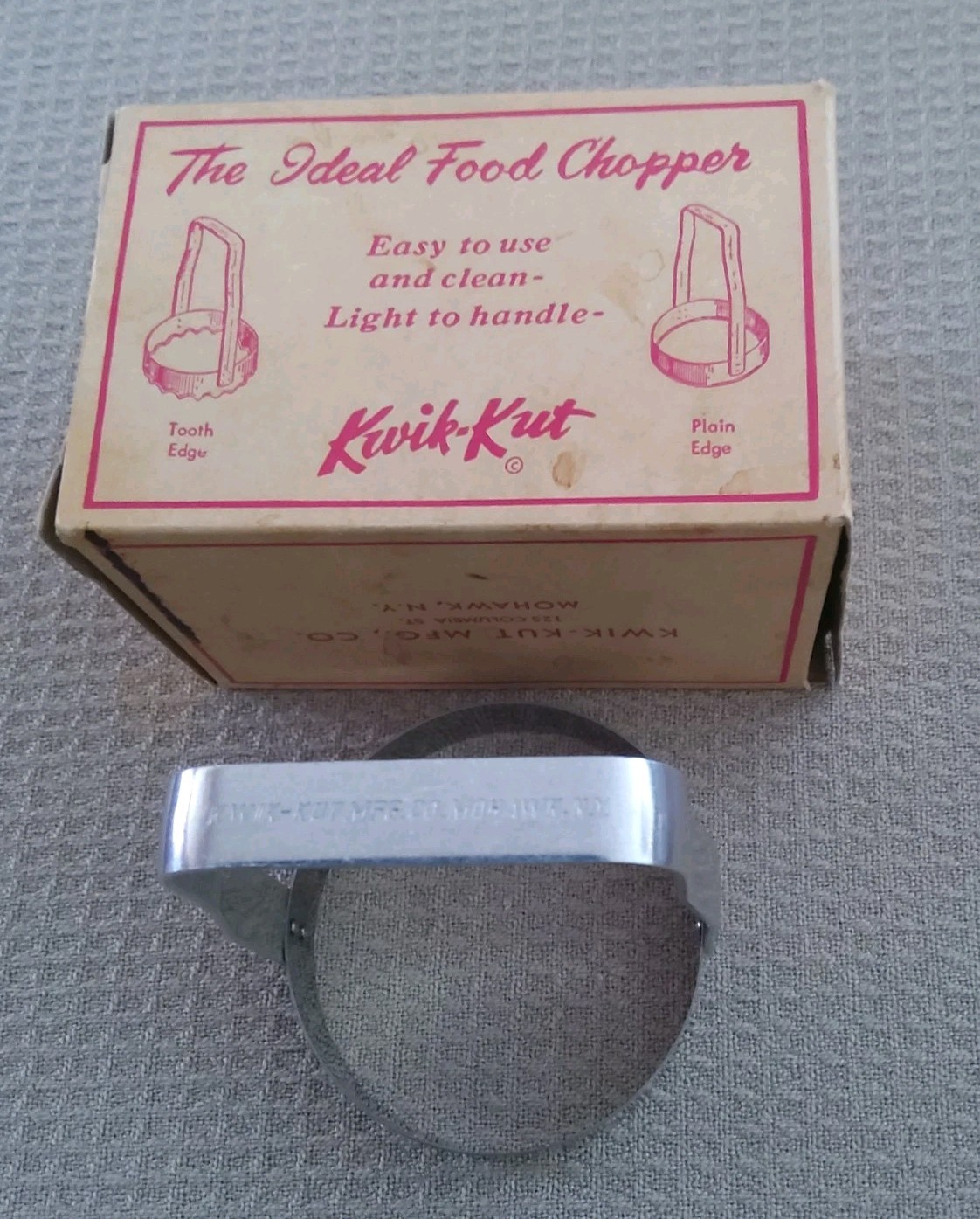 Vintage Kwik-Kut The Ideal Food Chopper Plain Edge Mohawk NY Original Box NOS Vintage Kwik-Kut The Ideal Food Chopper Plain Edge Mohawk NY Original Box NOS