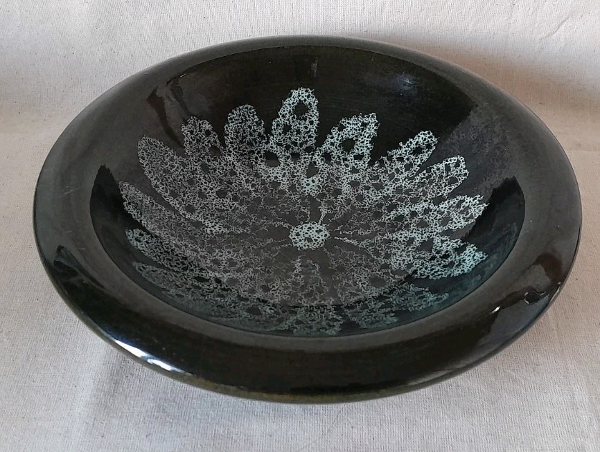 Vintage Michael Skipwith Pottery Stoke Gabriel Devon Glazed Lotus Bowl - 1970s 
