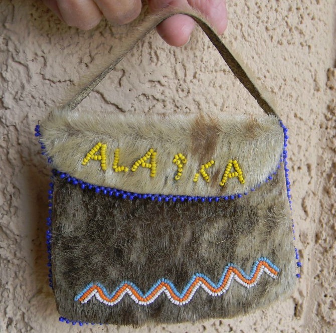 VTG ALASKA SOUVENIR SEALSKIN FUR SMALL HAND BEADED COIN PURSE AS IS VTG ALASKA SOUVENIR SEALSKIN FUR SMALL HAND BEADED COIN PURSE AS IS