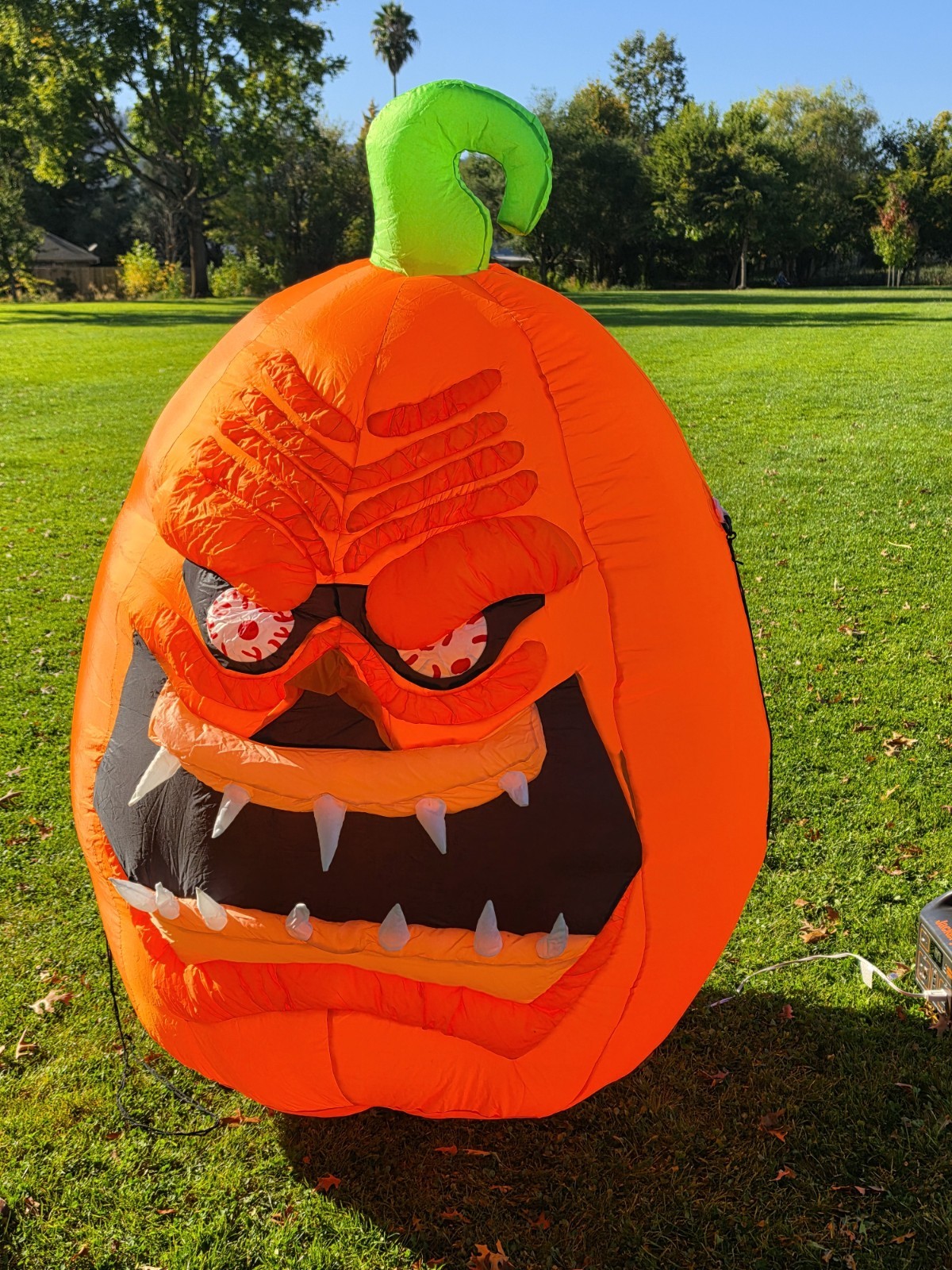 Gemmy Airblown Inflatable 2006 Evil Pumpkin 6 Ft Halloween Lights Up Creepy Box Gemmy Airblown Inflatable 2006 Evil Pumpkin 6 Ft Halloween Lights Up Creepy Box