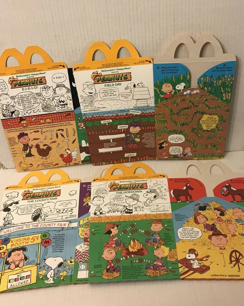 Vtg 1989 Set of 4 - McDonald\'s PEANUTS Snoopy Happy Meal Boxes - MINT Vtg 1989 Set of 4 - McDonald\'s PEANUTS Snoopy Happy Meal Boxes - MINT