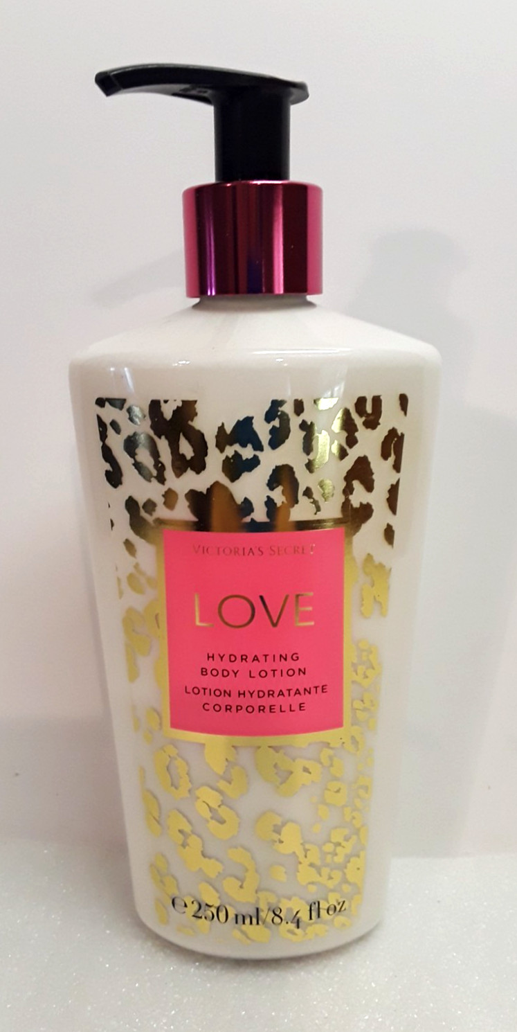 Victoria\'s Secret Love Hydrating Body Lotion Island Breeze & Tiare Blossom 8.4oz