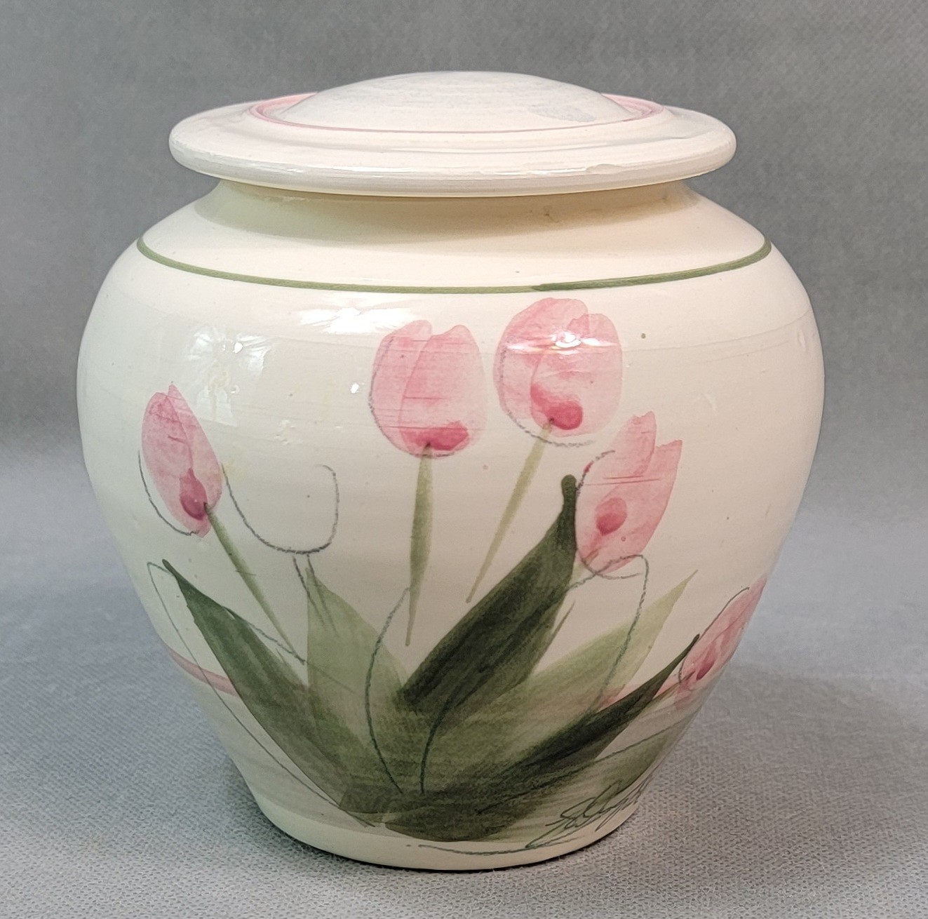 Vintage Signed SUSAN DAVY Hand Crafted FLORAL TULIP Lidded Ceramic VASE