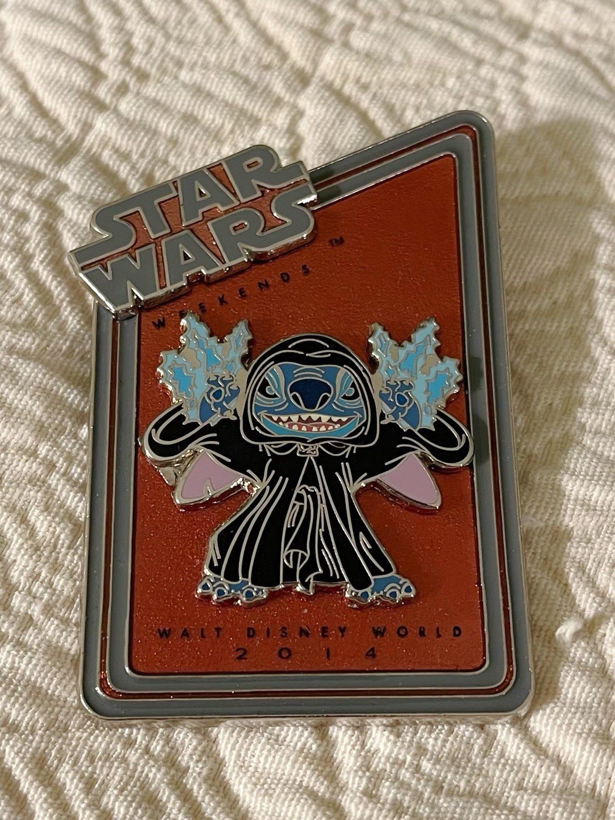 Star Wars Weekends Walt Disney World WDW 2014 Stitch Emperor Palpatine Pin