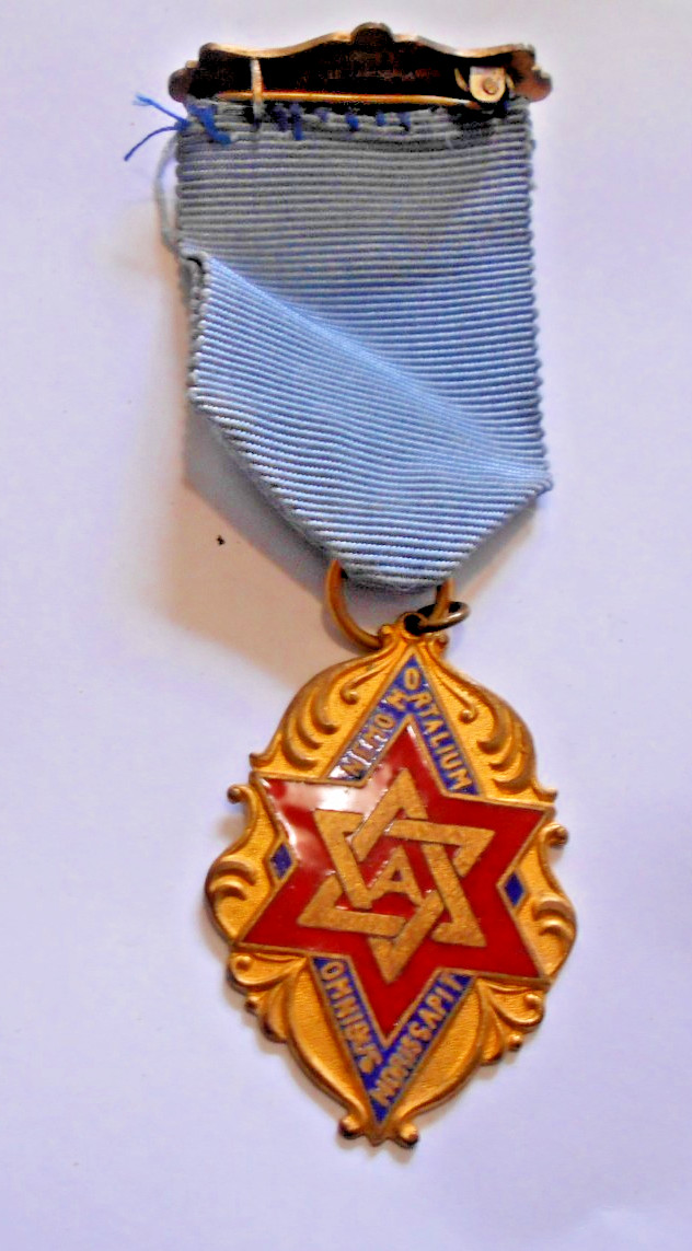 RAOB ROYAL ANTEDILUVIAN ORDER OF BUFFALOES MEDAL 1956 WARALAH LODGE NO 11