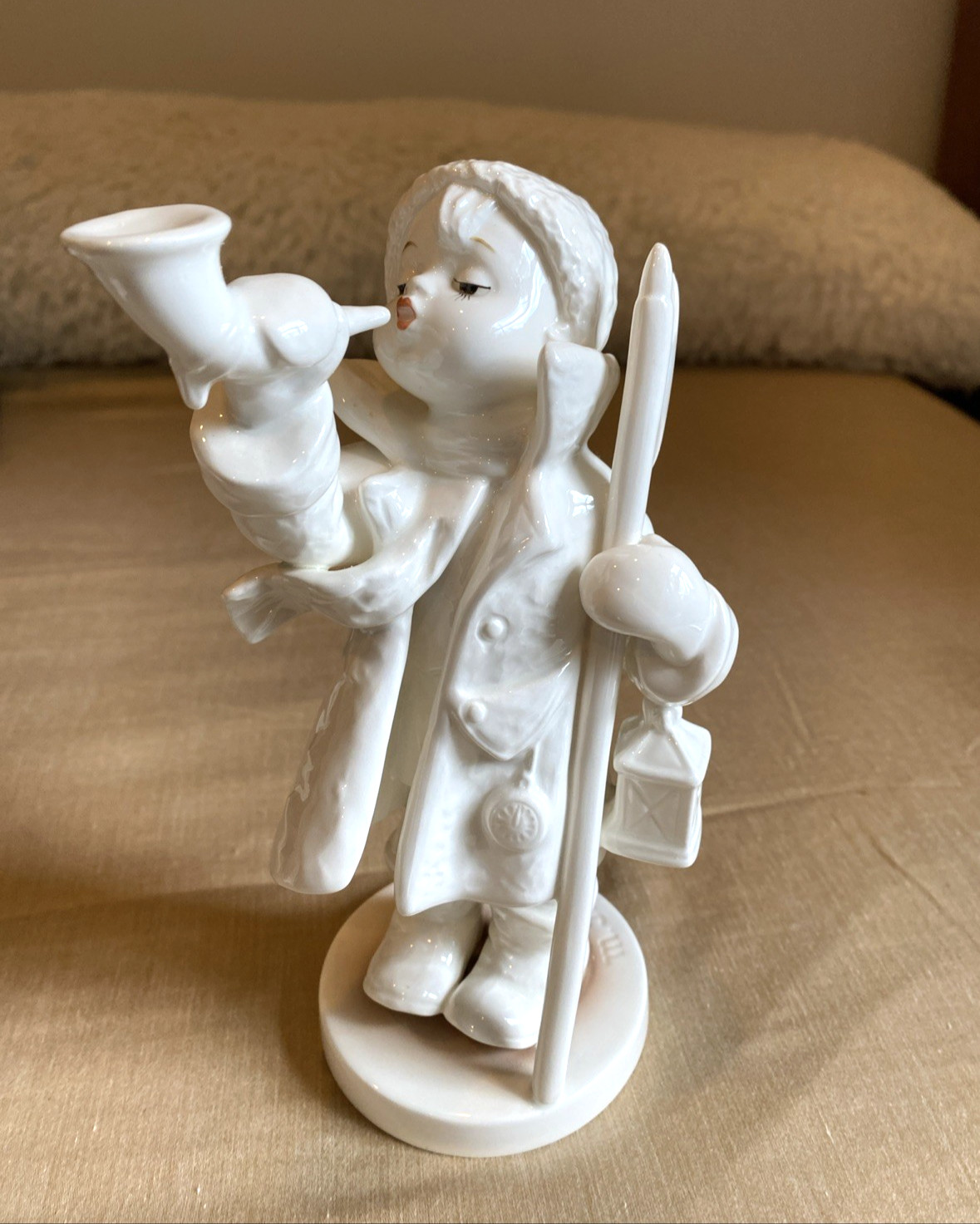 Hummel Goebel Expressions of Youth- #15/II - 