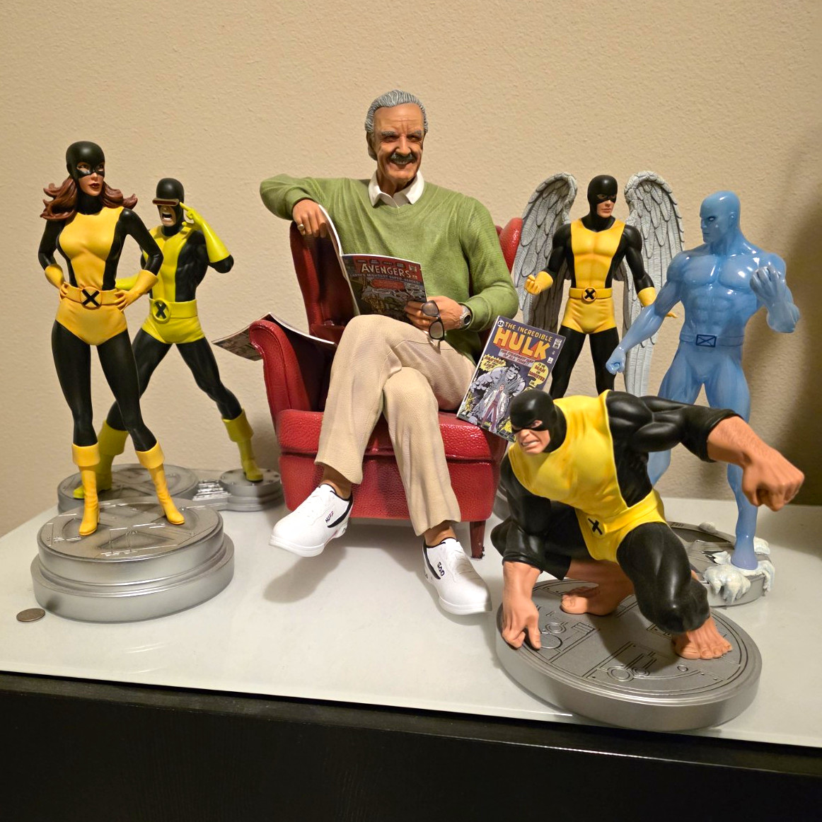Bowen Classic Xmen set with Beast Kingdom Stan Lee Tribute Statue