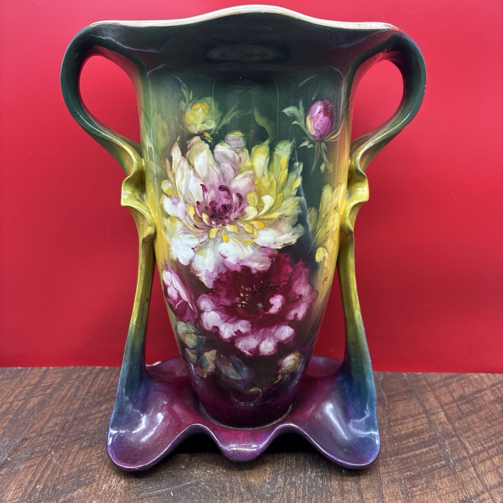 Antique Royal Bonn Porcelain Vase By Franz Anton From 1850–1900 Antique Royal Bonn Porcelain Vase By Franz Anton From 1850–1900