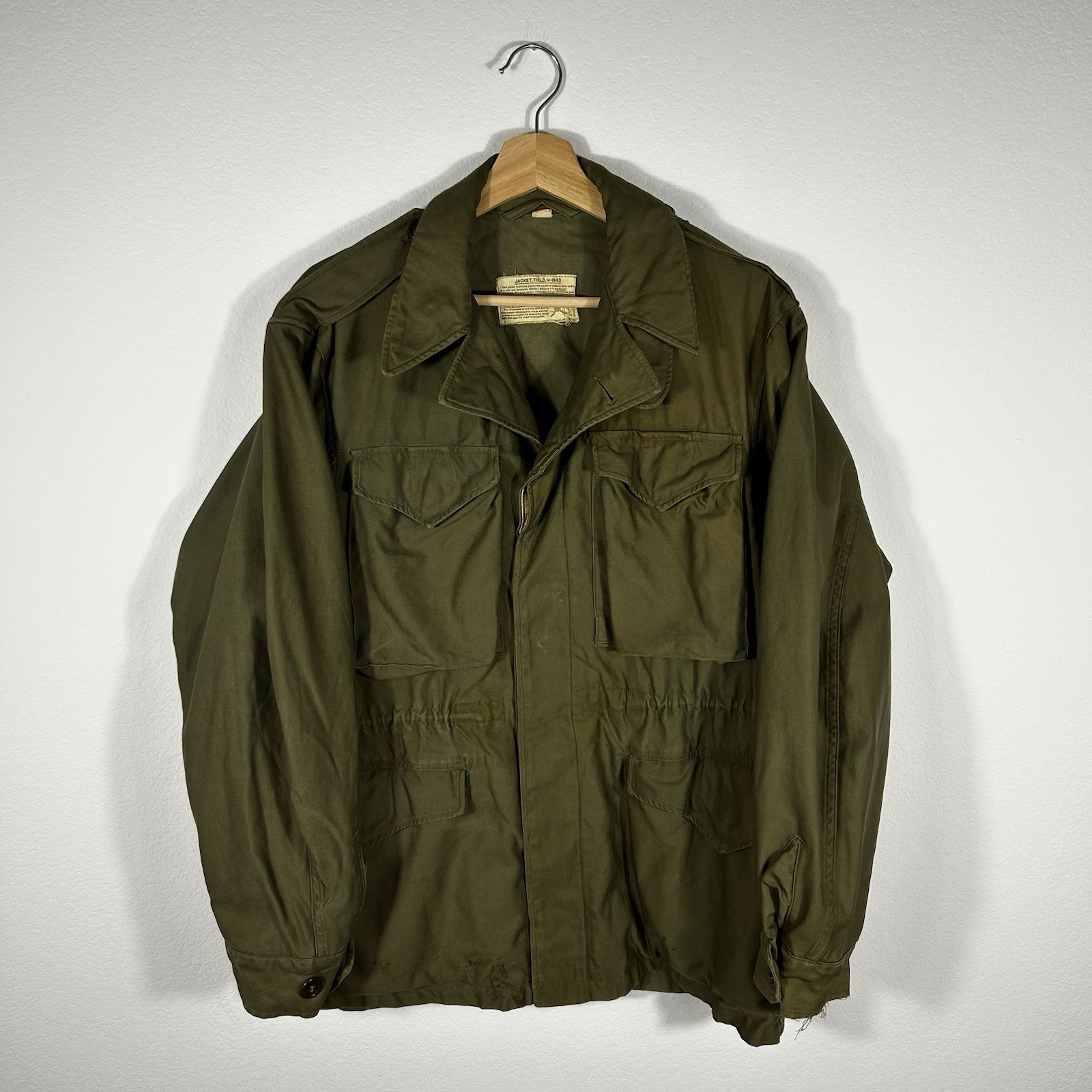 Vintage 40s WW2 M-1943 US Army M-43 Military Field Coat Jacket Men’s Size 36R Vintage 40s WW2 M-1943 US Army M-43 Military Field Coat Jacket Men’s Size 36R