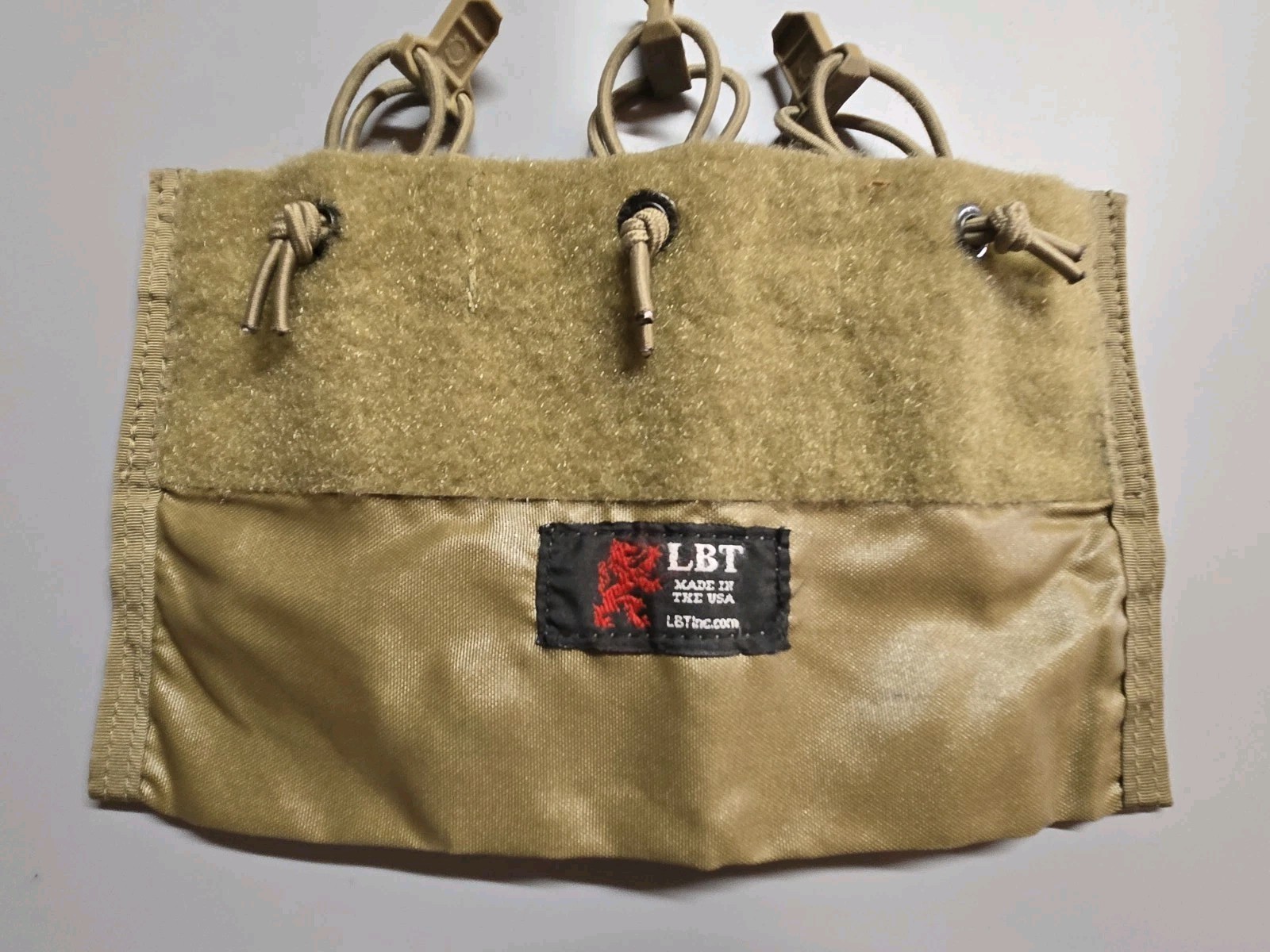 London Bridge LBT-2645A Kangaroo Triple Speed Draw Rifle Magazine Pouch MOLLE