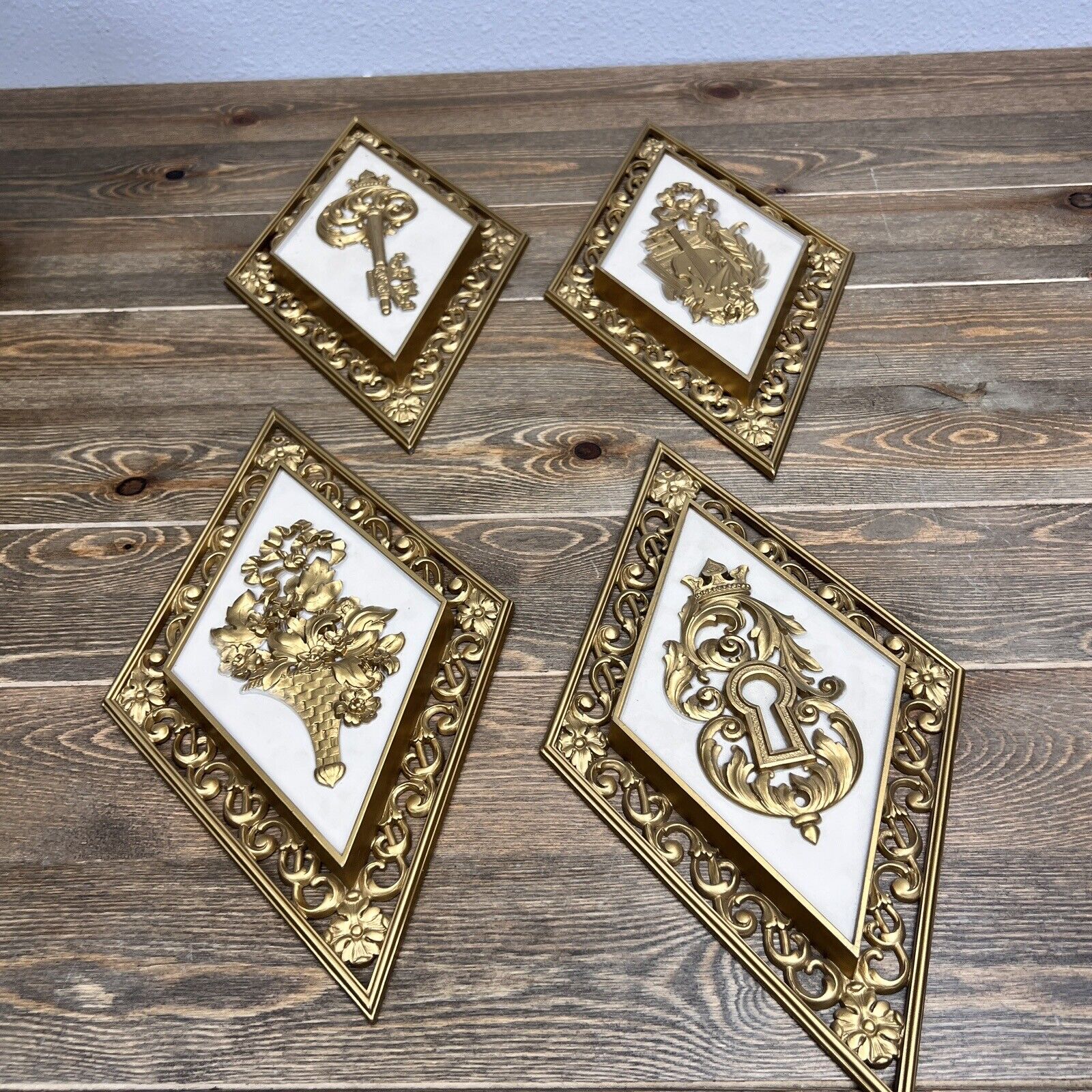 Vintage Dart Ind. Gold Diamond Shaped Wall Hangings Plaques #4271 Set of 4