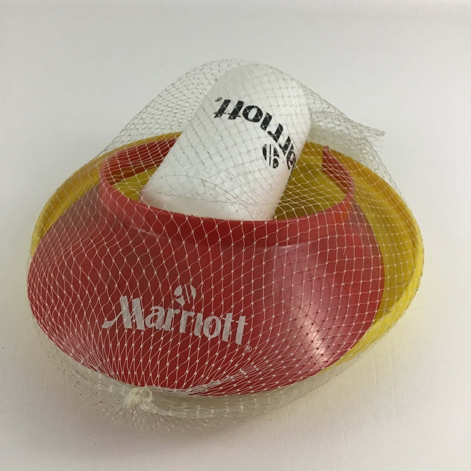 Vintage Marriott Hotel Summer Swag Bag Frisbee Visor Sport Water Bottle New