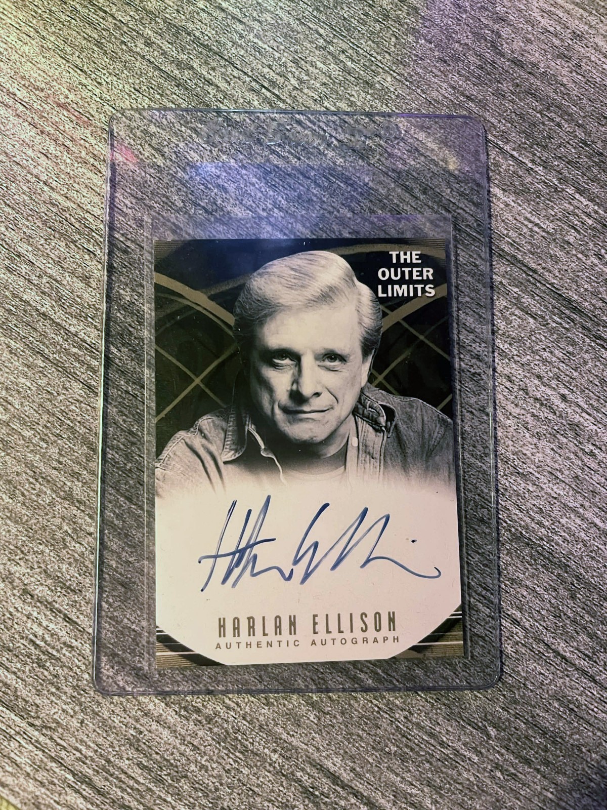 2002 THE OUTER LIMITS Harlan Ellison Autograph Card #A18 2002 THE OUTER LIMITS Harlan Ellison Autograph Card #A18