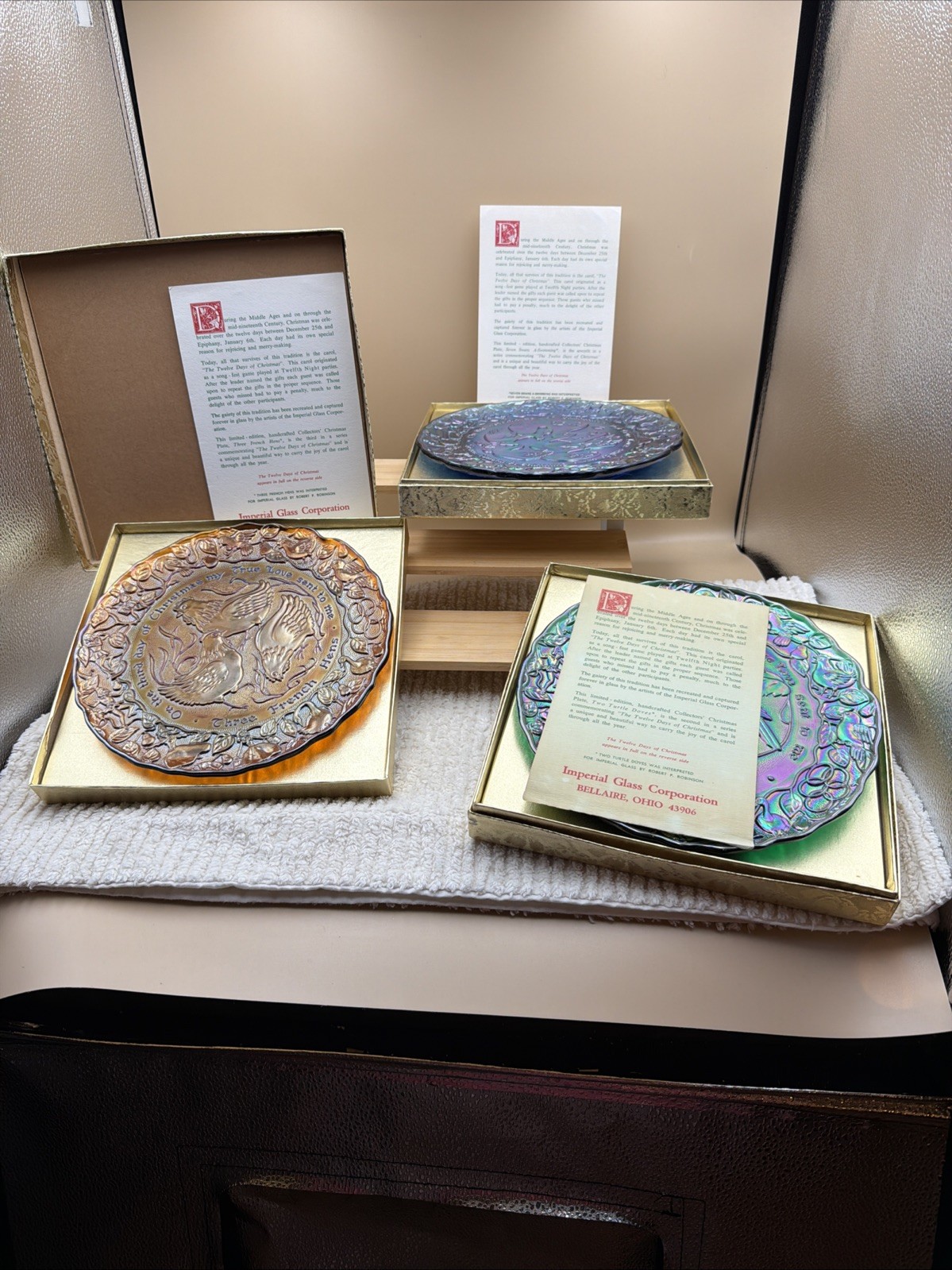 Vintage Imperial Carnival Glass Full Set 11 Days of Christmas Plates W/ Boxes. Vintage Imperial Carnival Glass Full Set 11 Days of Christmas Plates W/ Boxes.