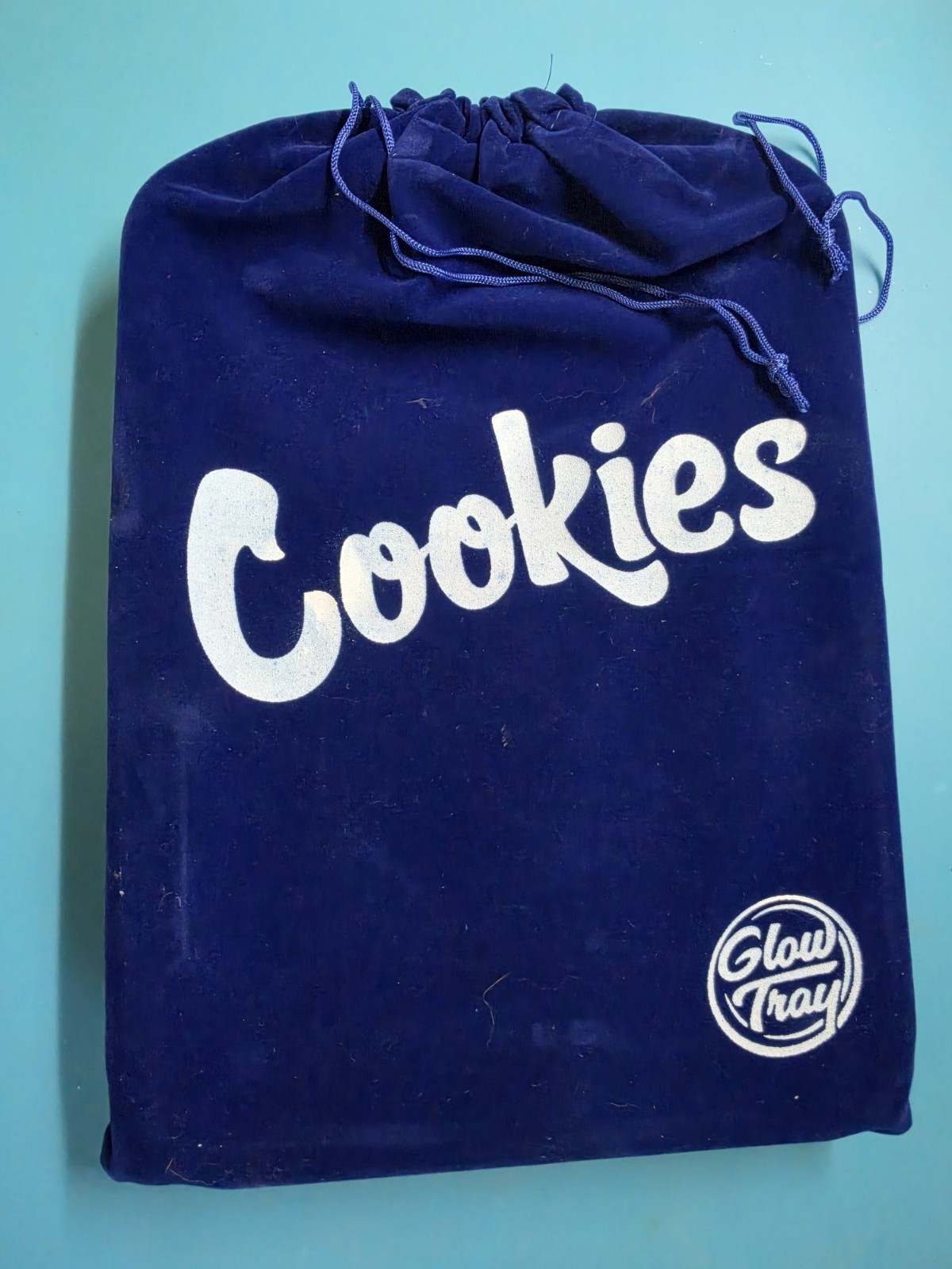 Cookies Glow Tray LED Light Up Rolling Tray Authentic Brand New Never Used Cookies Glow Tray LED Light Up Rolling Tray Authentic Brand New Never Used
