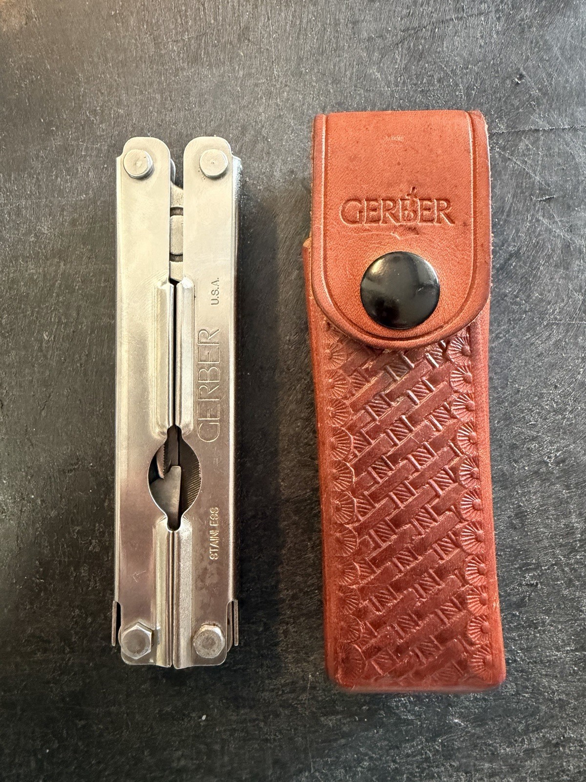 Vintage Gerber MPT #5 Military Provisional Tool Vintage w/ Case Made In The USA