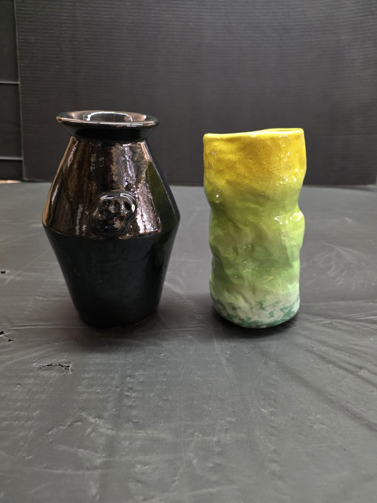 2 x Mayc Bayc BAPE A Bathing Ape Vase Ceramic Hand Made By Noe Suro In Mexico 2 x Mayc Bayc BAPE A Bathing Ape Vase Ceramic Hand Made By Noe Suro In Mexico