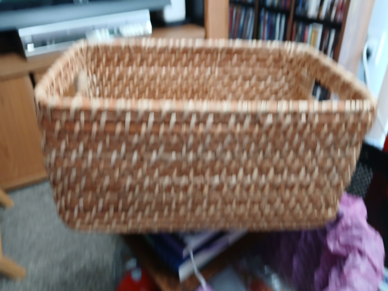WICKER 11