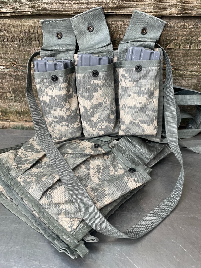 -LOT of 5- Military 6 Magazine Bandoleer MOLLE II Mag Ammunition Pouch w/ Strap -LOT of 5- Military 6 Magazine Bandoleer MOLLE II Mag Ammunition Pouch w/ Strap
