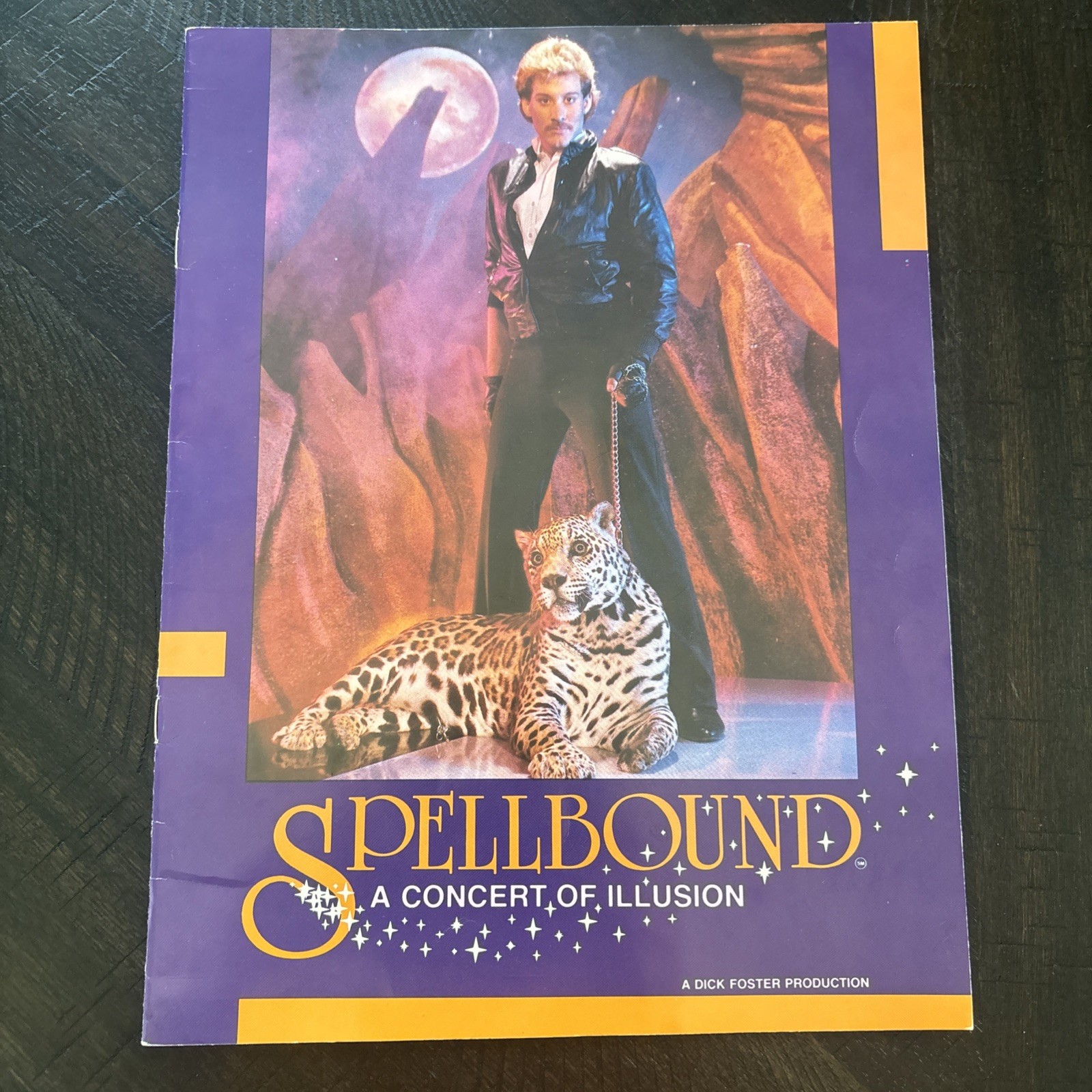 Vintage 1987 Spellbound Souvenir Program From Knotts Berry Farm. Vintage 1987 Spellbound Souvenir Program From Knotts Berry Farm.