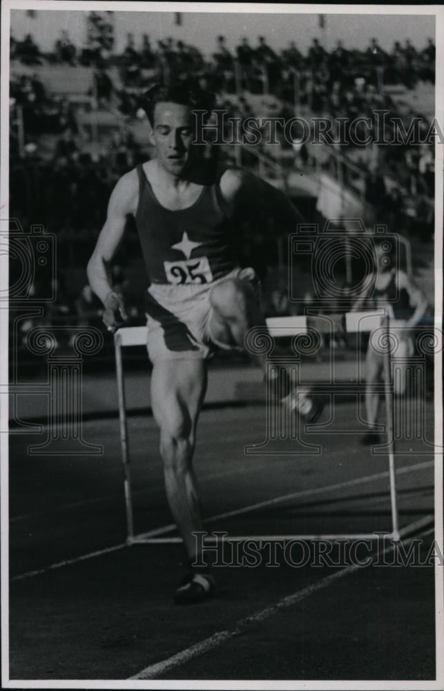 1939 Press Photo B. Storskrubb runs 400m hurdles at Helsinki Olympic Games 1939 Press Photo B. Storskrubb runs 400m hurdles at Helsinki Olympic Games