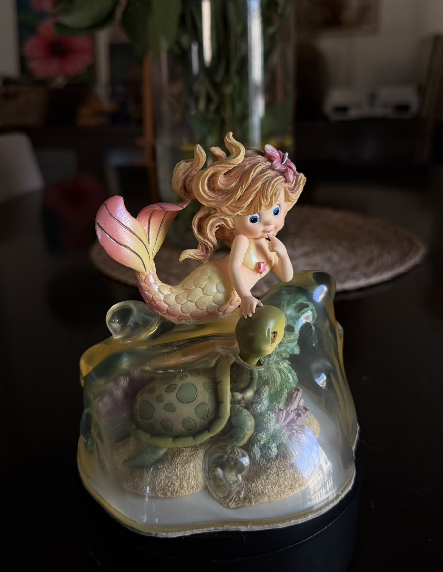 1999 Hamilton, Rainbow Reef Under The Sea - Hide-n-Seek Fun - Mermaid Sea Turtle