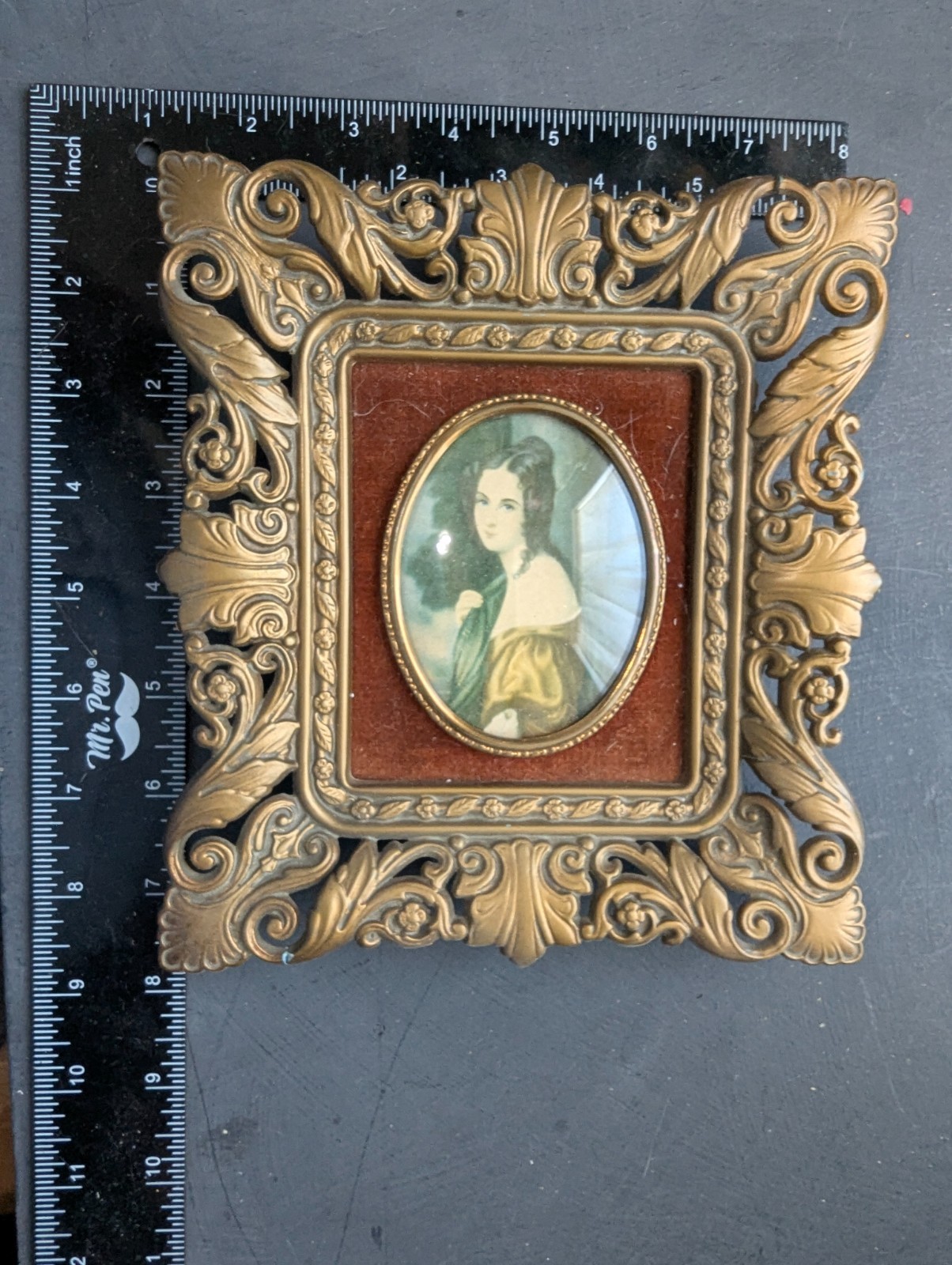 Vintage Cameo Creations Ornate Gold Floral  Frame Rococo Frame Victorian Revival