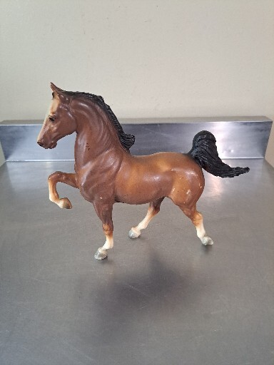 Breyer #52 Vintage Traditional Commander The Five Gaiter Horse Circle USA