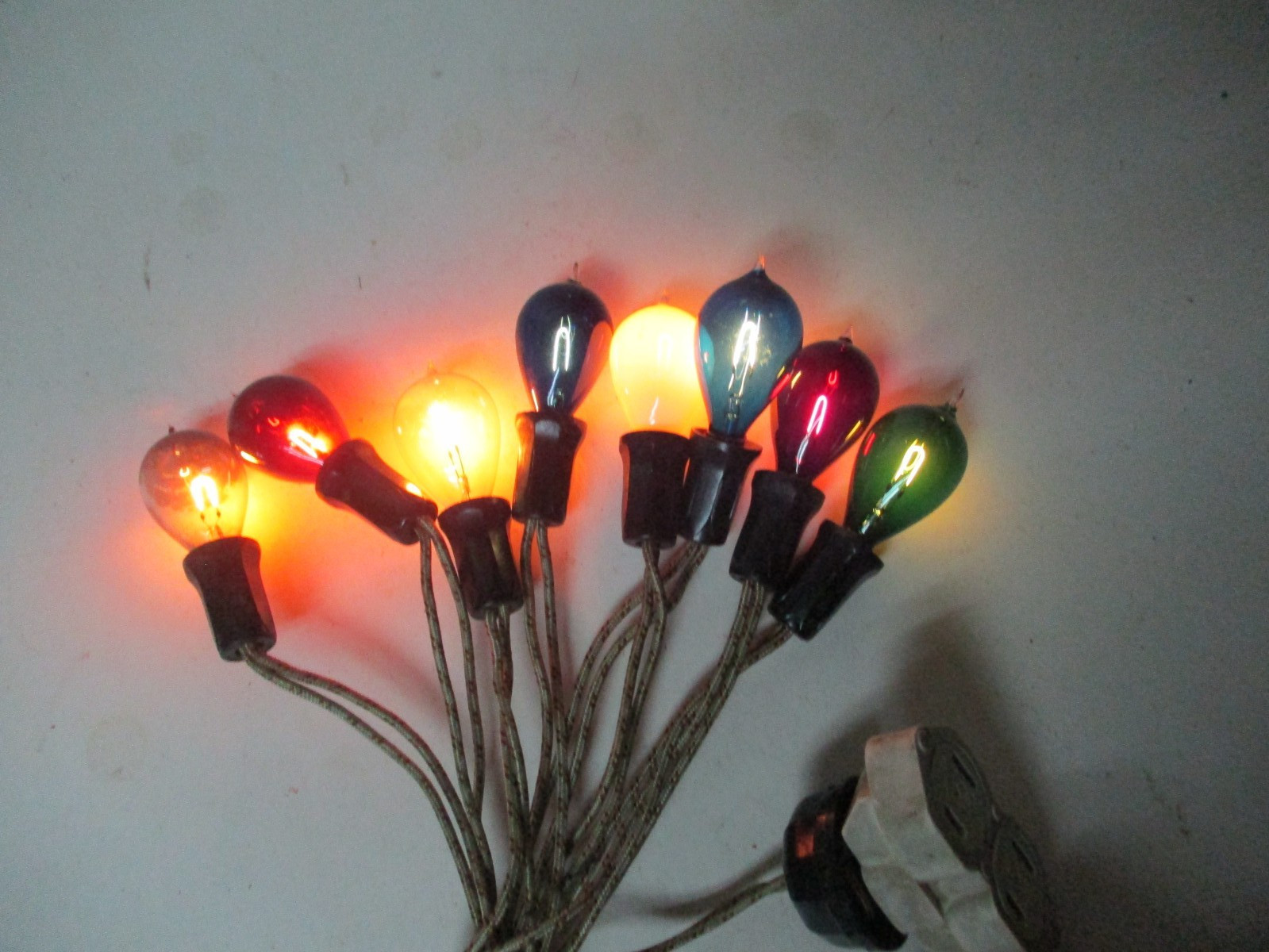 8 Vintage C-6 Glass Carbon Exhaust Tip Christmas Tree Light Bulbs w Cord #5
