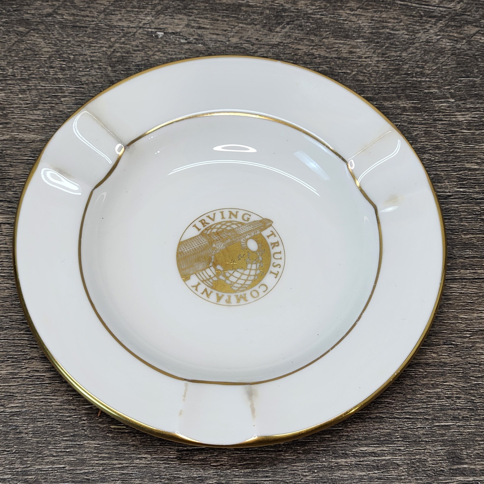 Vtg Irving Trust Company NYC Porcelain Ashtray Art Deco One Wall Street Gold Vtg Irving Trust Company NYC Porcelain Ashtray Art Deco One Wall Street Gold