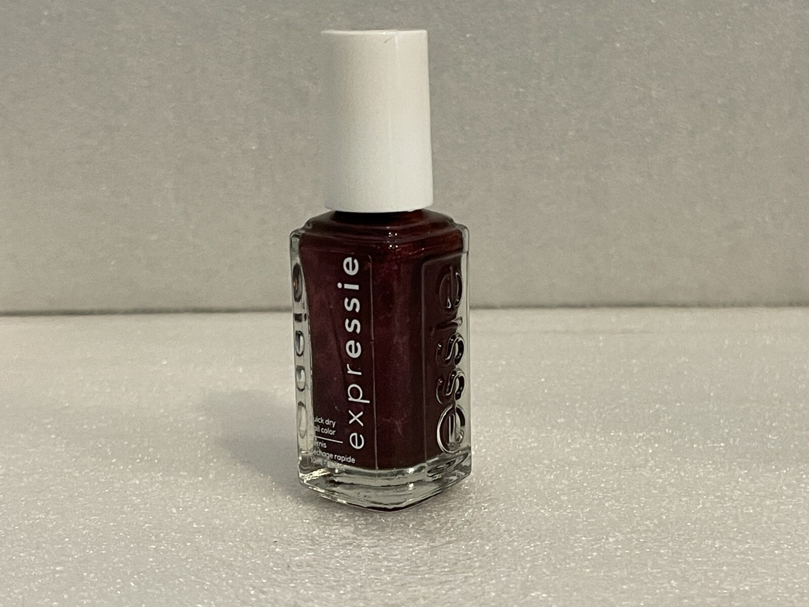 Essie Nail Polish Lacquer #260 \ Essie Nail Polish Lacquer #260 \
