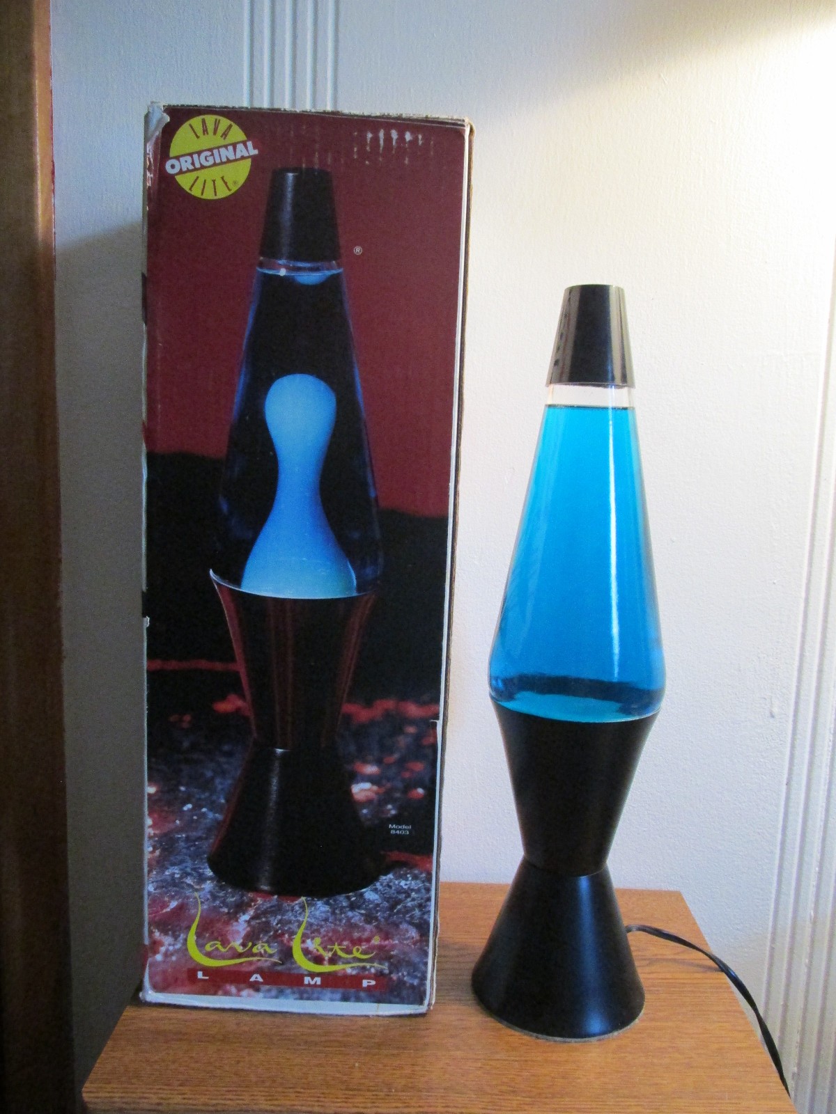 Vintage 1997 Lava Lite Midnight Series 8403 Blue Fluid w/ Box