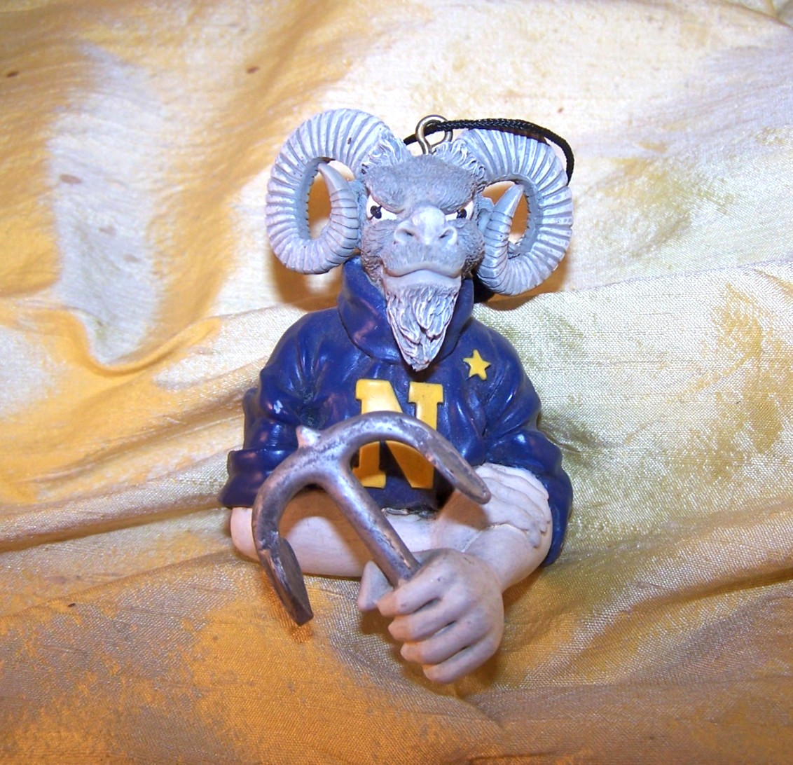 United States Naval Academy / USNA resin Navy mascot Christmas ornament, 2 3/4