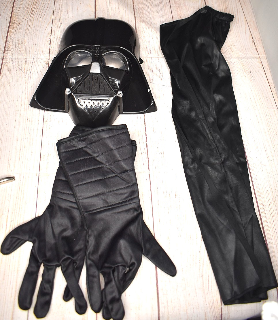 Lucasfilm Star Wars Darth Vadar Kids Mask W/ Gloves & Small Cap