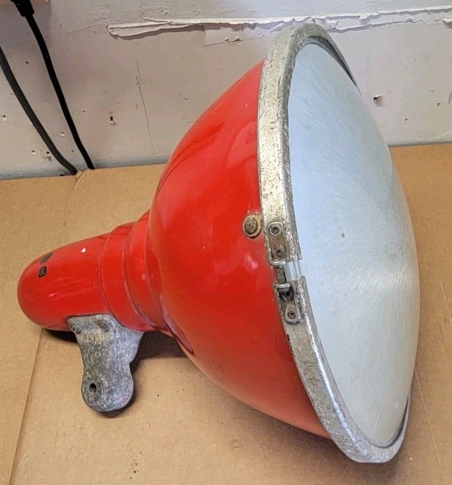 Vtg Revere Red Porcelain Enameled Gas Station Industrial Light Fixture 