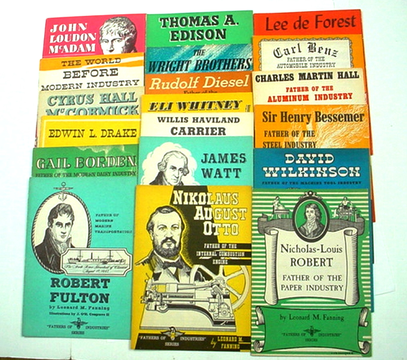 19 VINTAGE FATHERS OF INDUSTRY BOOKLETS 1950s LEONARD FANNING BANK PROMO ITEMS