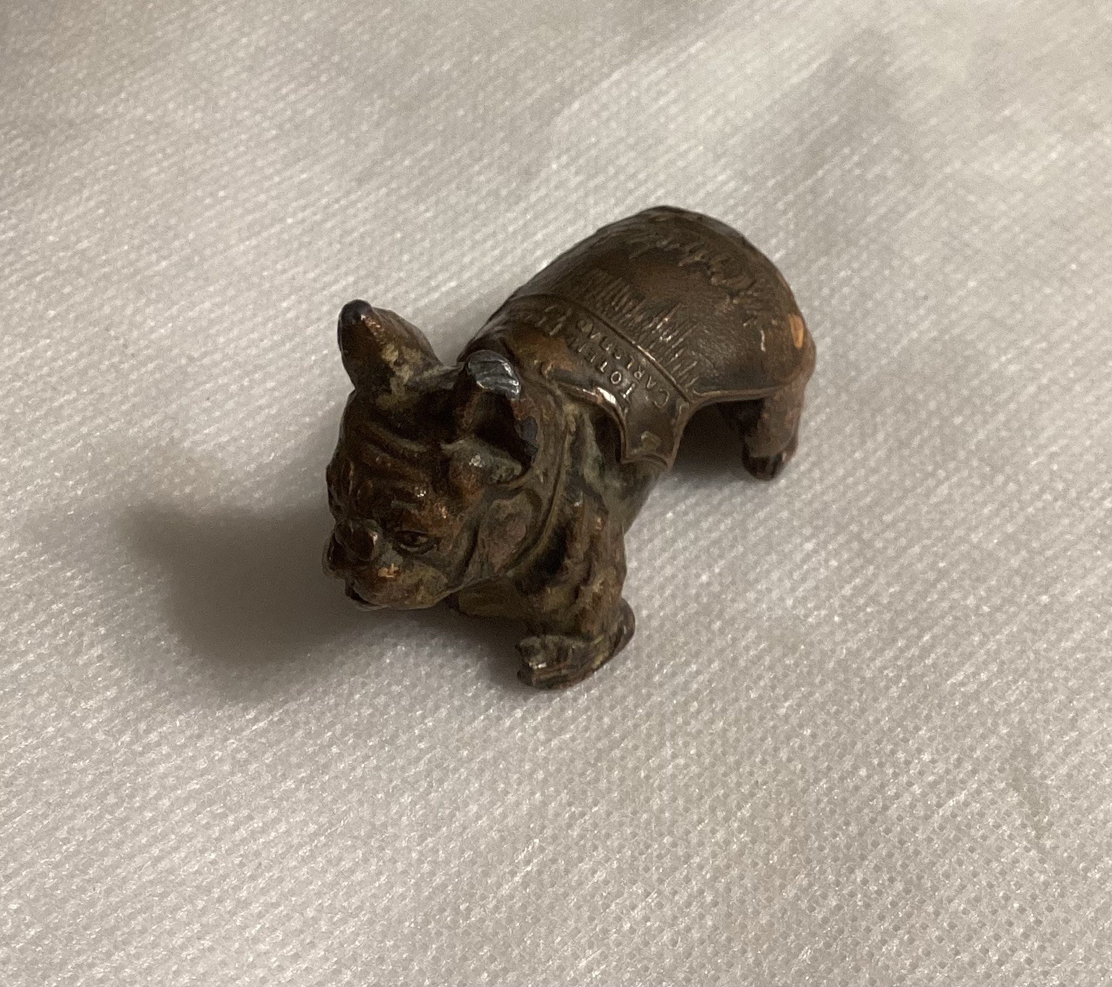 Vintage 1930\'s Cast French Bulldog Figure Paperweight Souvenir Carlsbad Cavern