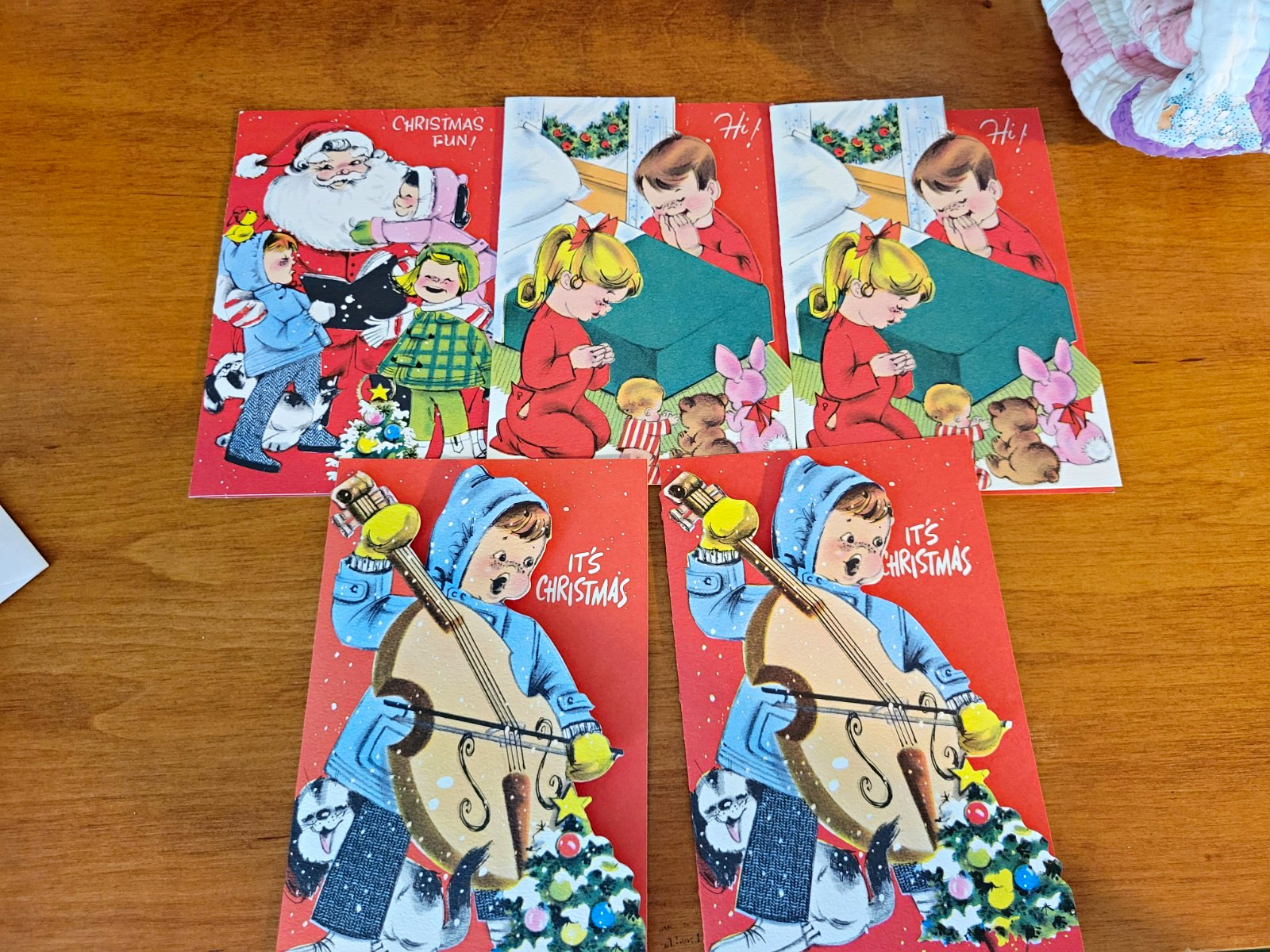 5 Vintage Christmas Greeting Cards w/ Envelopes Die Cut Pristine Condition 5 Vintage Christmas Greeting Cards w/ Envelopes Die Cut Pristine Condition