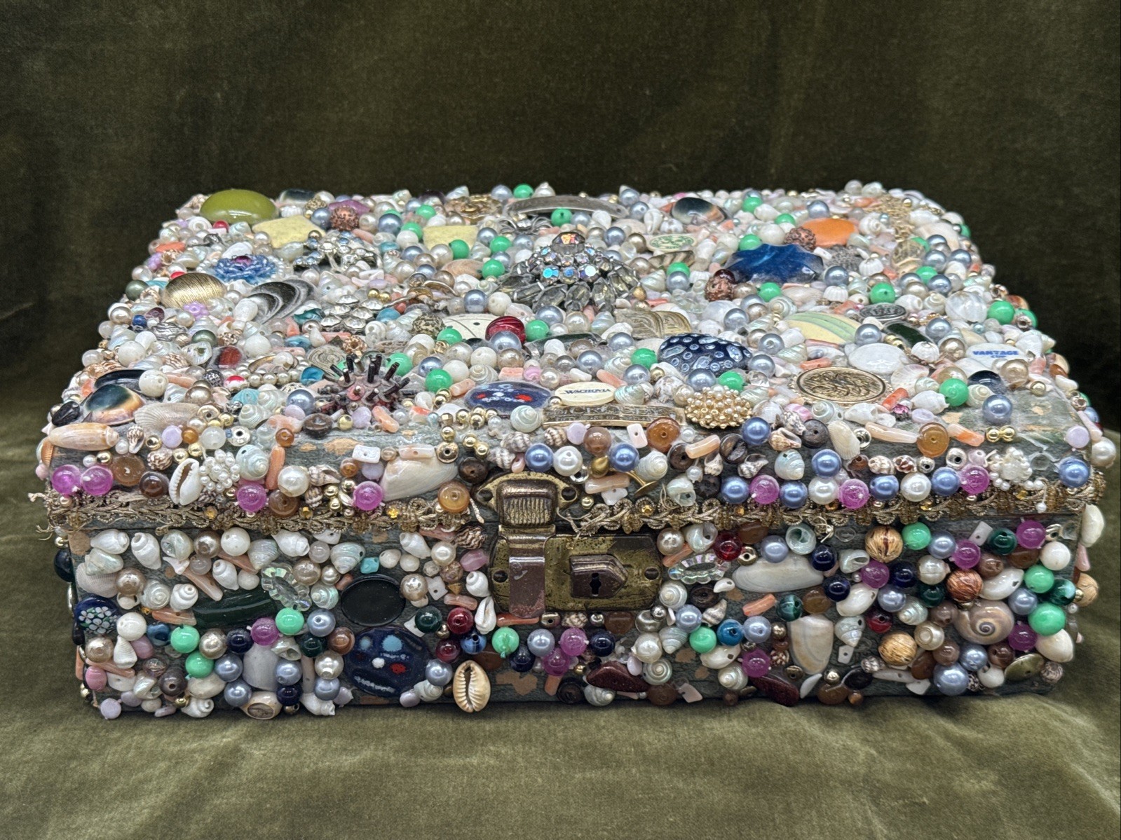 RECTANGULAR HINGED TOP JEWELRY BOX JEWEL ENCRUSTED BEDAZZLED TRINKET MEMORY BOX