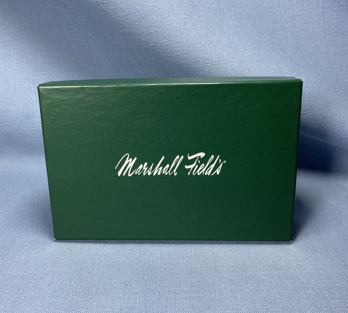 Vintage Marshall Field\'s Green Jewelry Gift Box 5.5 x 3.5 x 1\